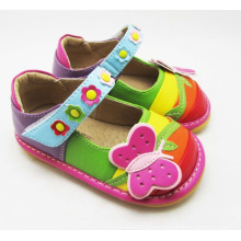 Corlorful Butterfly Girl Squeaky Zapatos